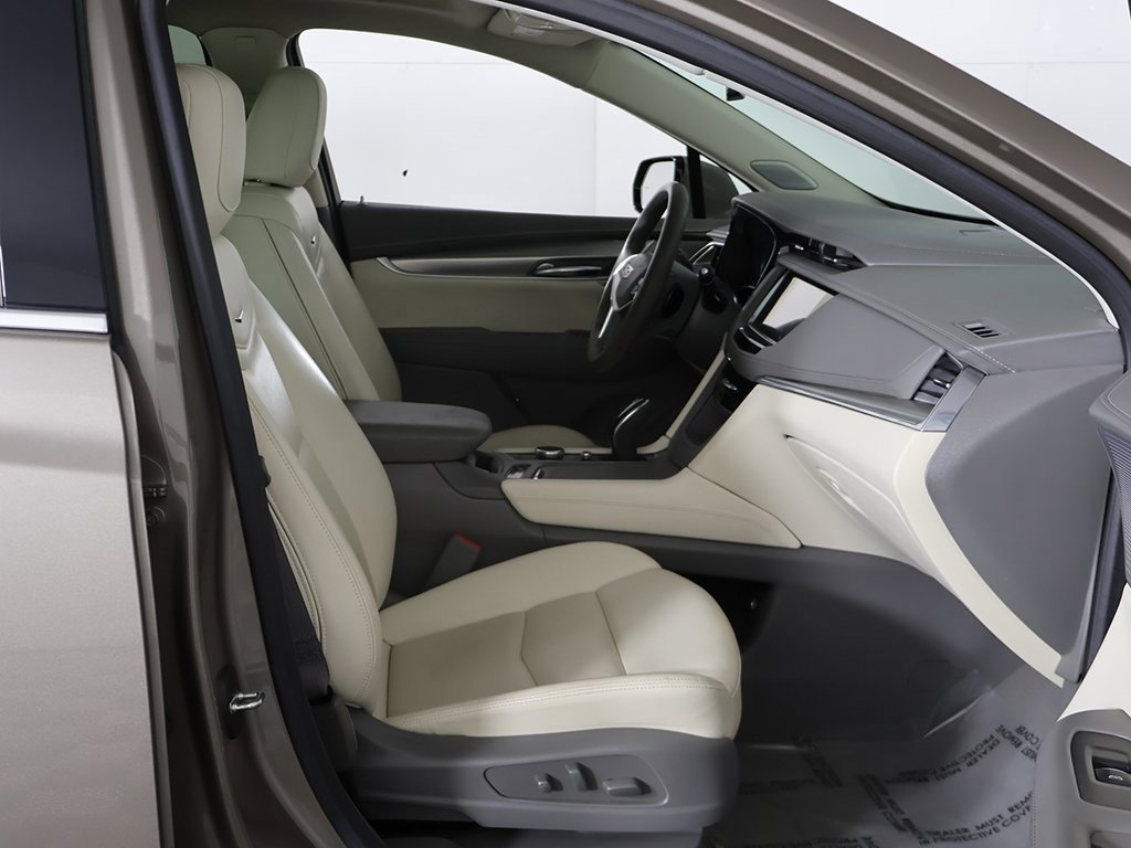 Used 2023 Cadillac XT5 Premium Luxury image 29