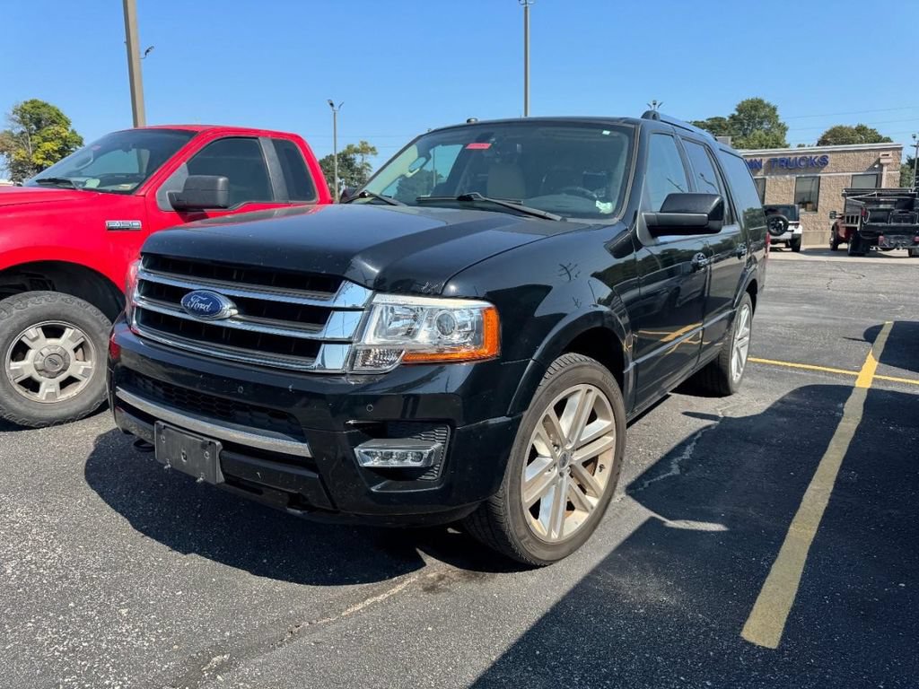 Used 2017 Ford Expedition Limited w/ Equipment Group 301A AWD/4WD image 6
