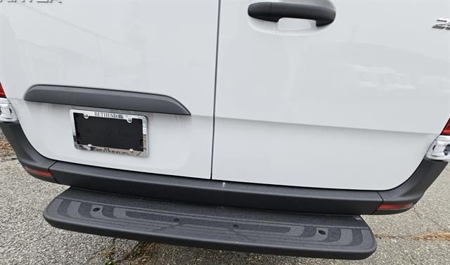 New 2025 Mercedes-Benz Sprinter 2500 image 9