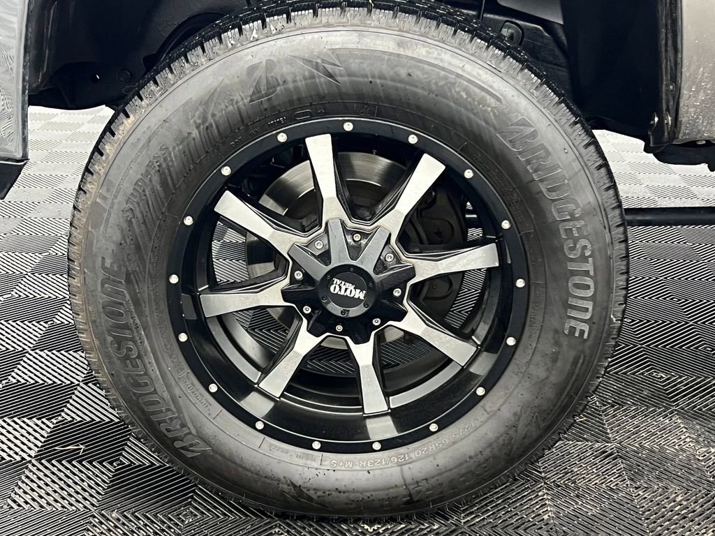 Used 2013 Chevrolet Silverado 2500 LTZ w/ LTZ Plus Package image 10