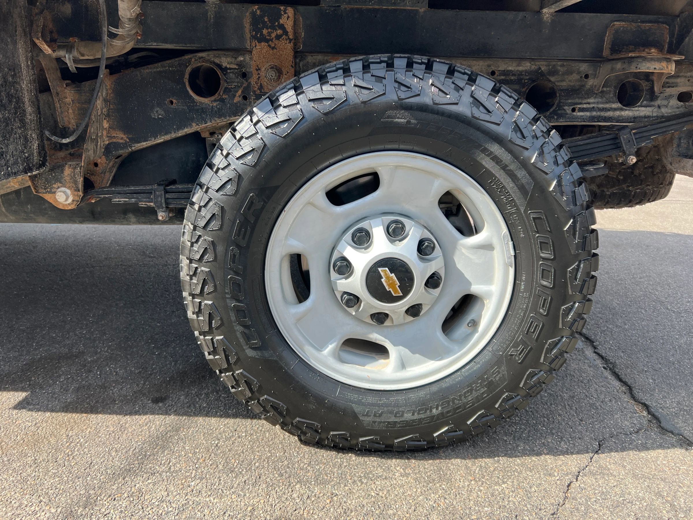 Used 2023 Chevrolet Silverado 2500 W/T w/ WT Convenience Package image 12