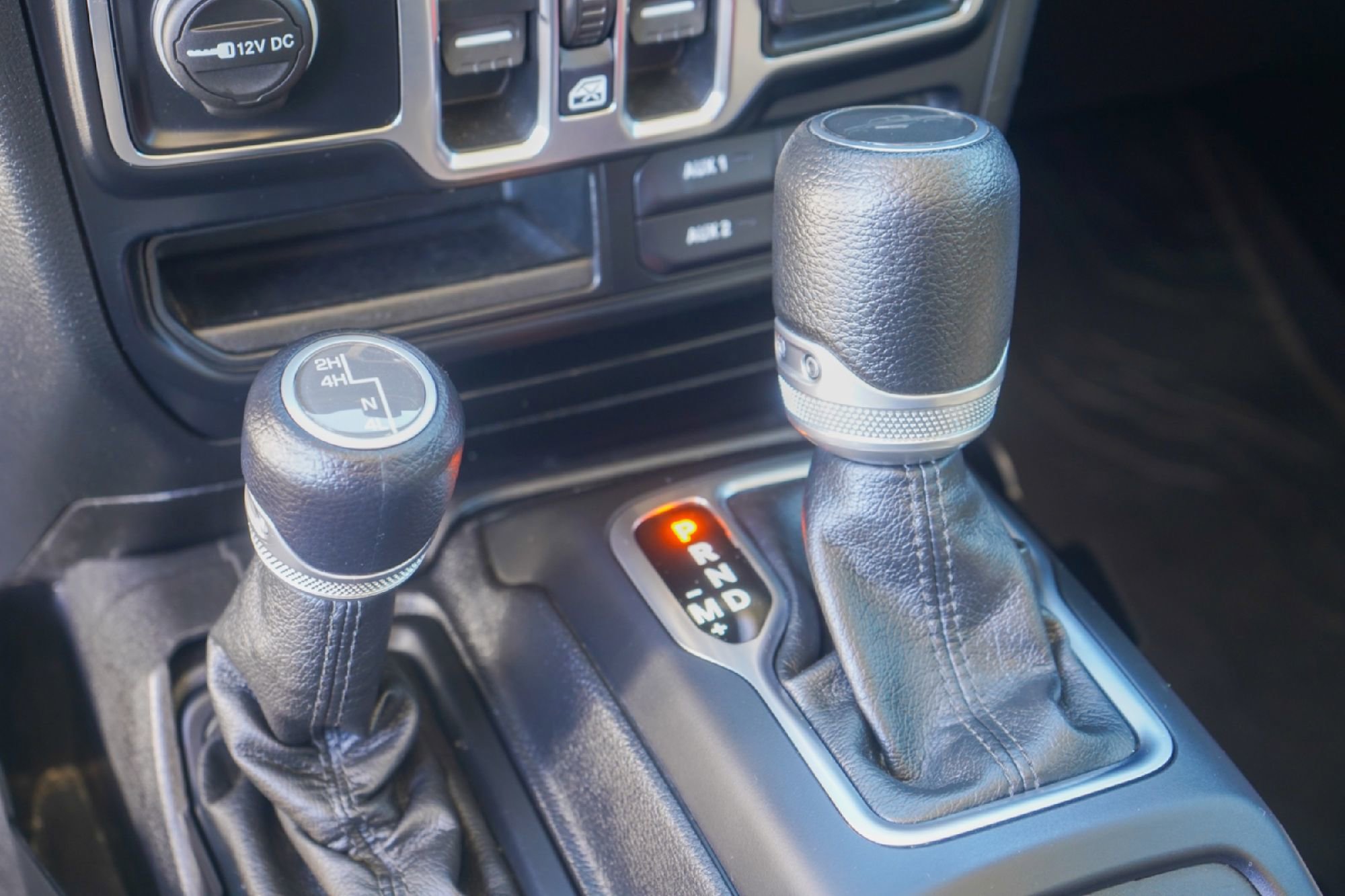 Used 2020 Jeep Gladiator Sport w/ Quick Order Package 24S image 14