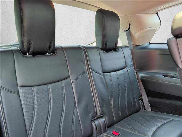 Used 2013 INFINITI JX35 AWD w/ Premium Pkg image 28