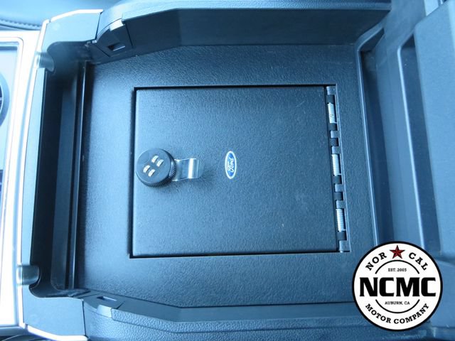 Used 2017 Ford F450 Platinum w/ FX4 Off-Road Package AWD/4WD image 47