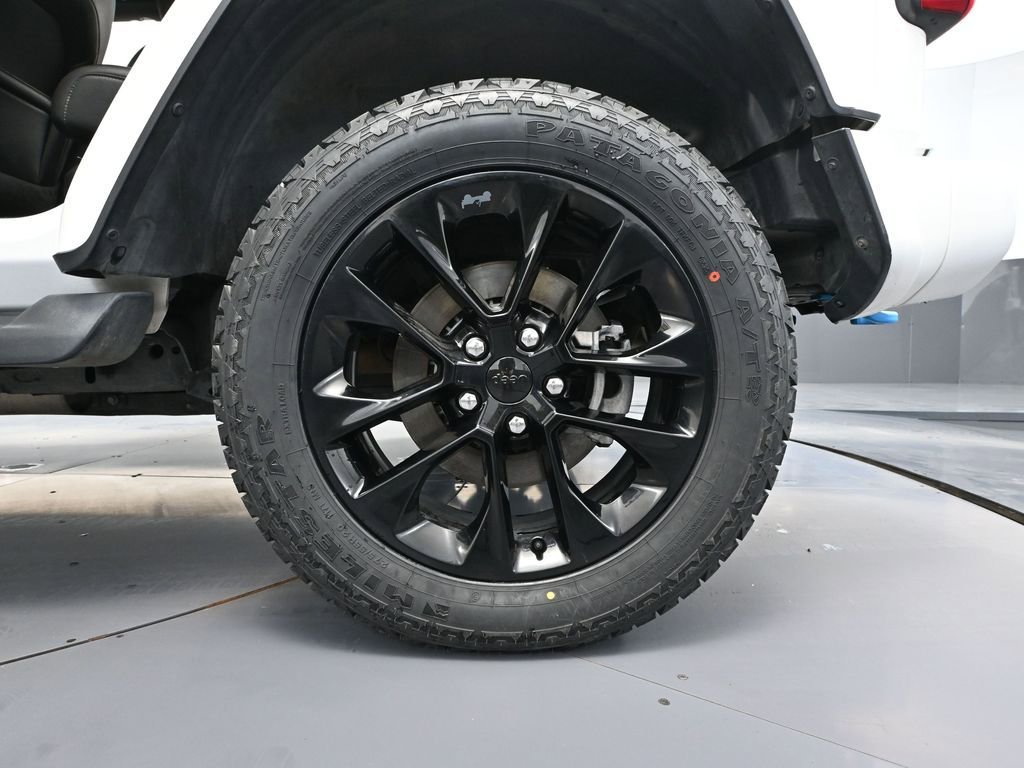 Used 2021 Jeep Wrangler Unlimited Sahara image 16