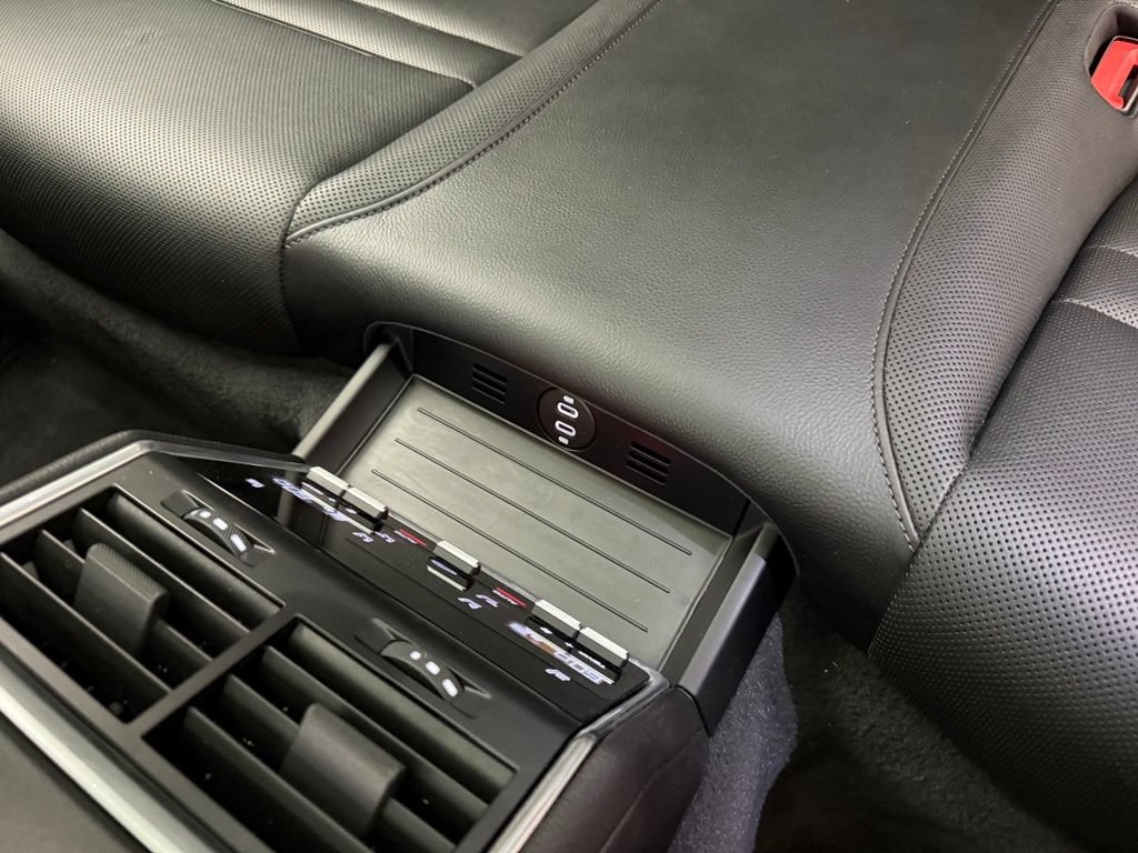 Used 2023 Porsche Panamera 4 Platinum Edition AWD/4WD image 38