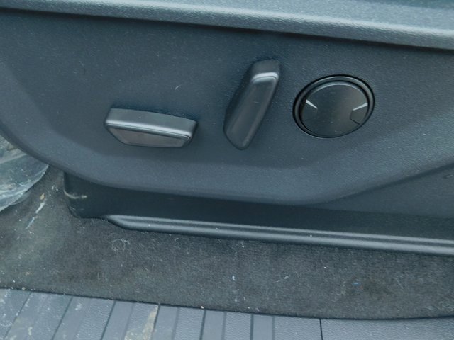 New 2026 Ford F250 Lariat w/ Lariat Ultimate Package image 31