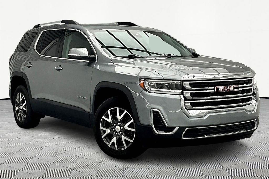 Used 2023 GMC Acadia SLE w/ Driver Convenience Package image 12