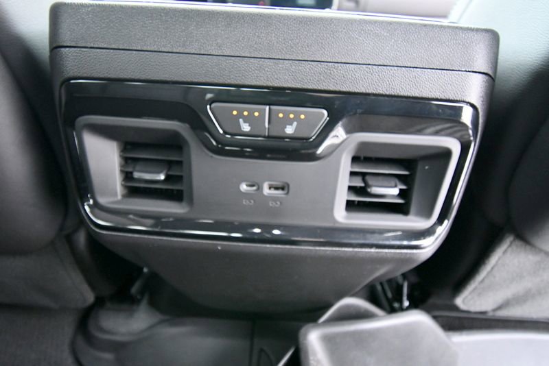 Used 2023 GMC Sierra 1500 AT4X AWD/4WD image 17