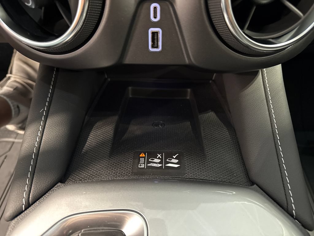 New 2026 Chevrolet Blazer LT w/ Convenience Package FWD image 18