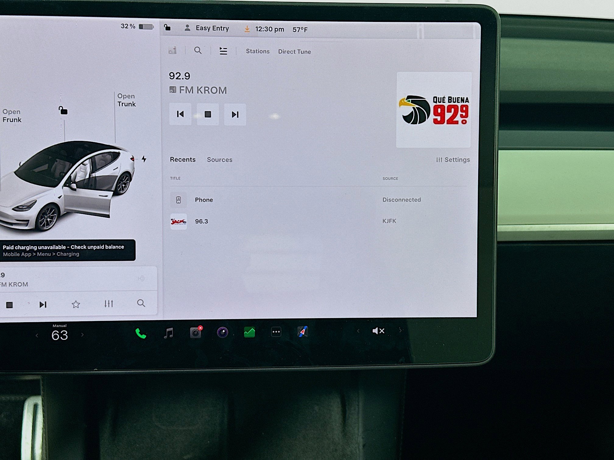 Used 2021 Tesla Model 3 Standard Range Plus image 19