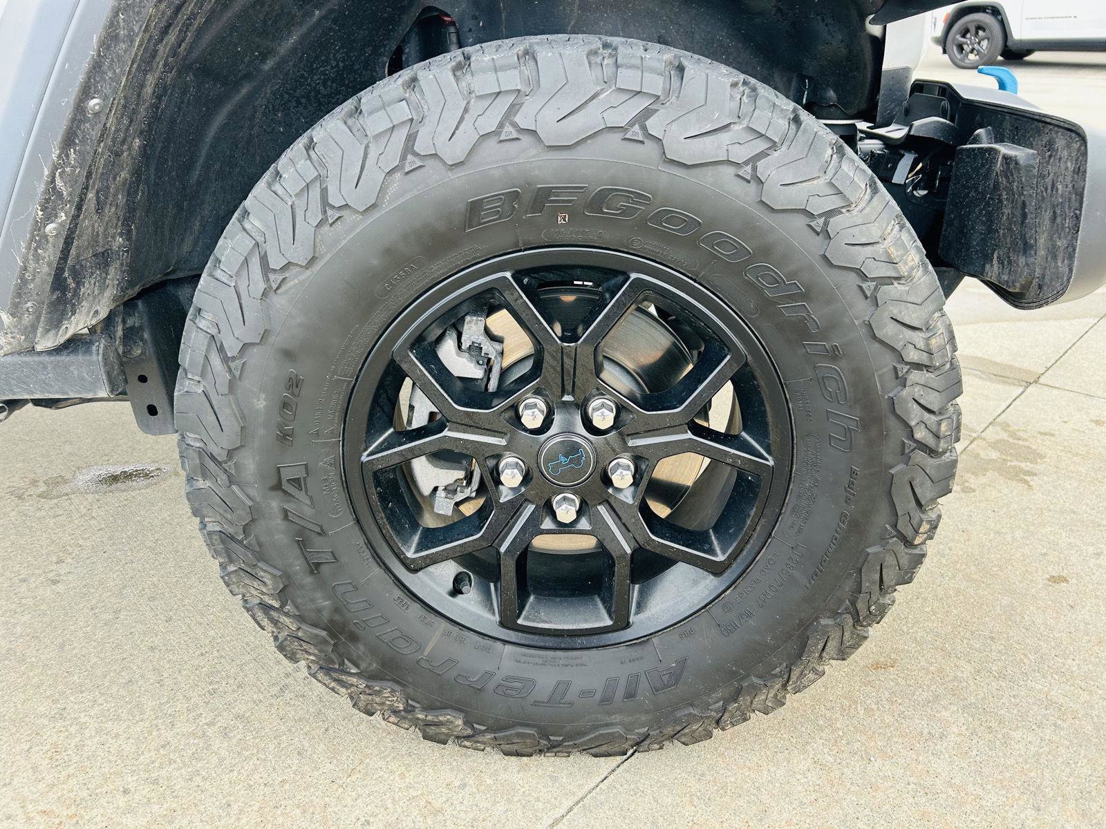 Used 2024 Jeep Wrangler Willys image 36