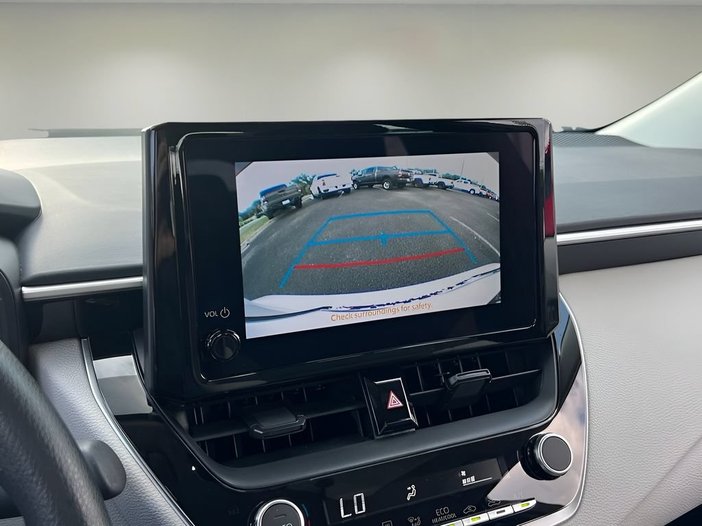 Certified 2025 Toyota Corolla LE FWD image 22
