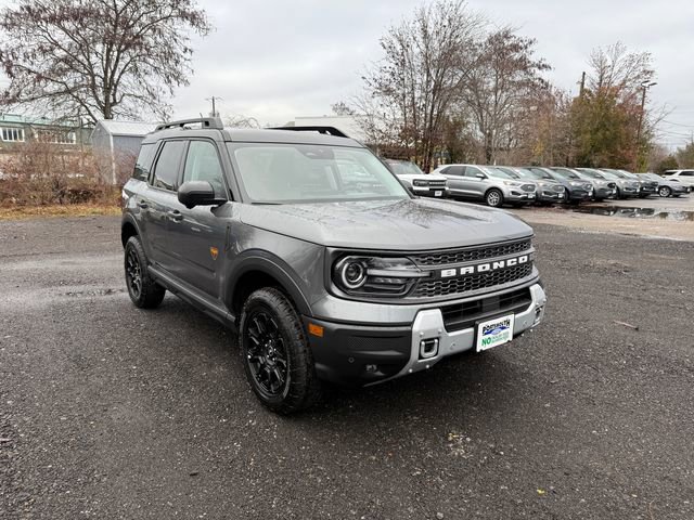 Used 2025 Ford Bronco Sport Badlands image 1