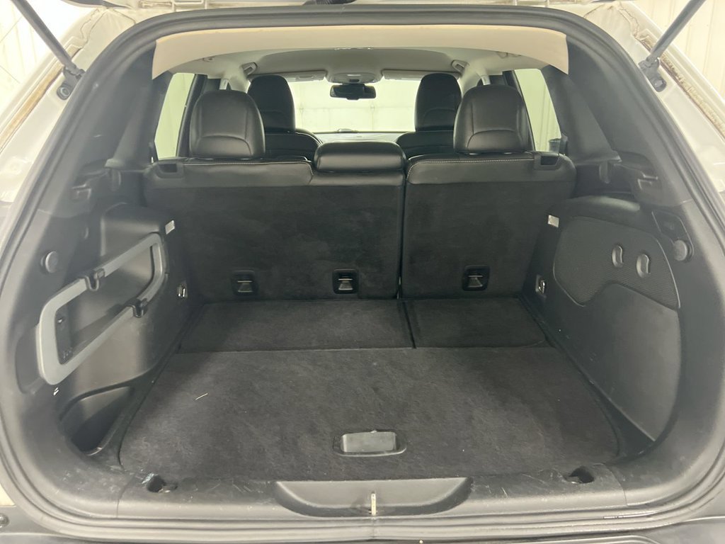 Used 2015 Jeep Cherokee Limited w/ Trailer Tow Group AWD/4WD image 24