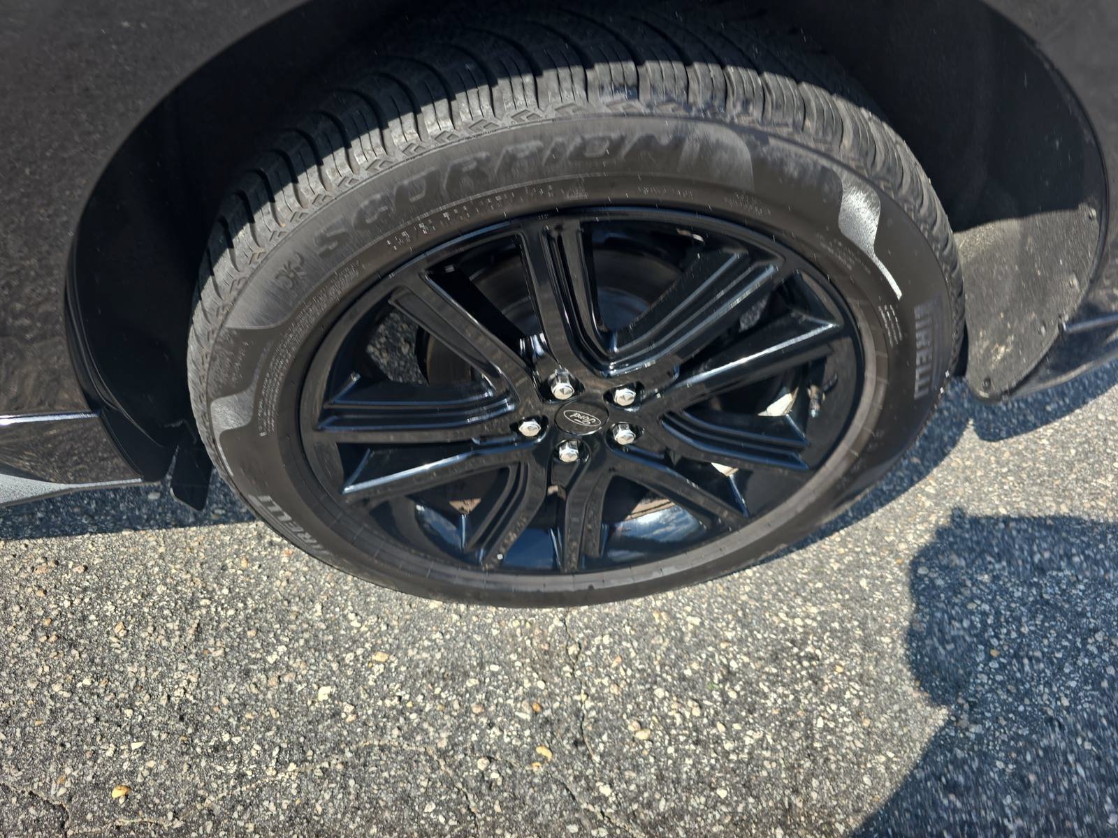 Used 2020 Ford Edge ST-Line FWD image 34