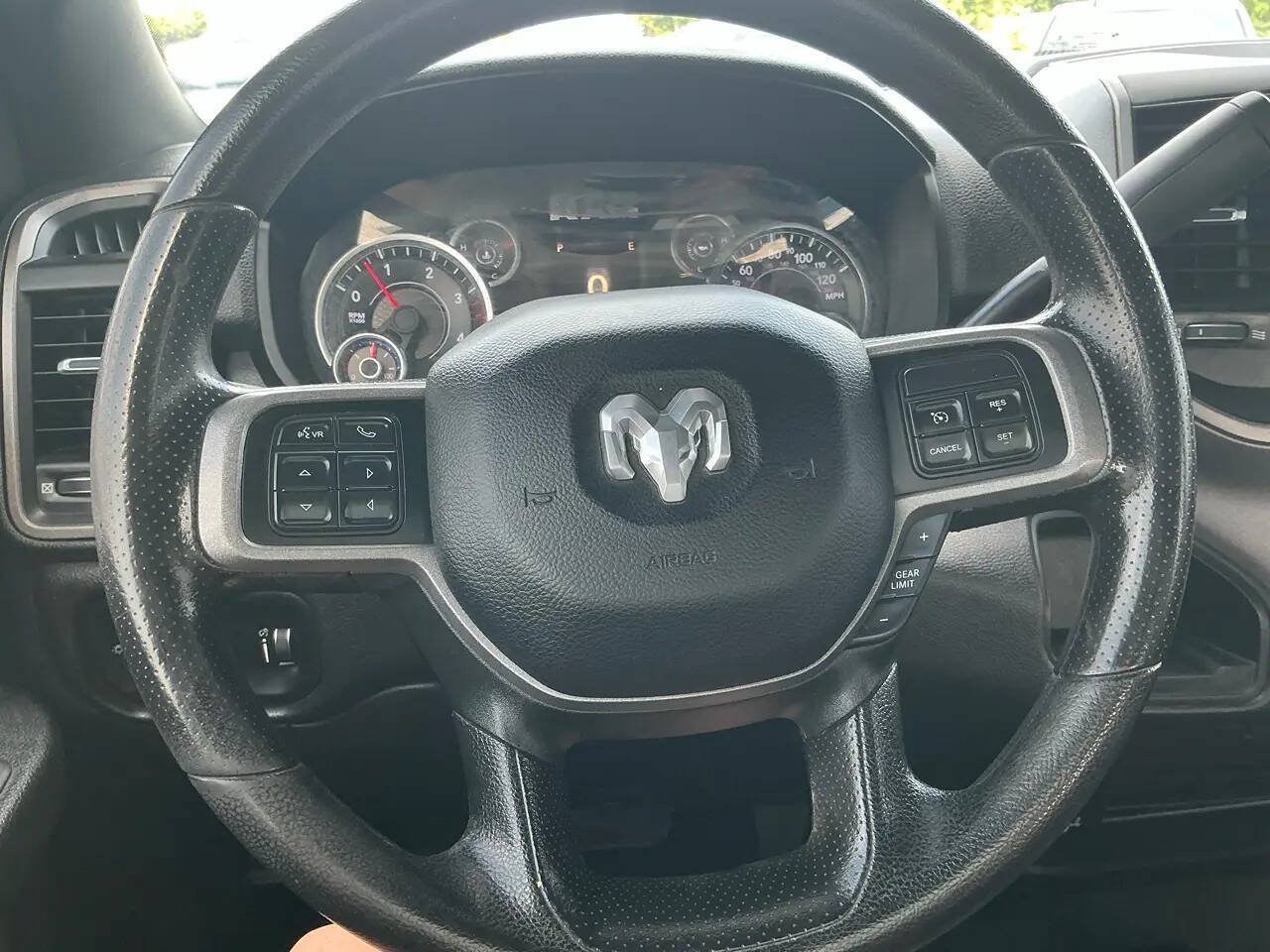 Used 2022 RAM 3500 Tradesman AWD/4WD image 30