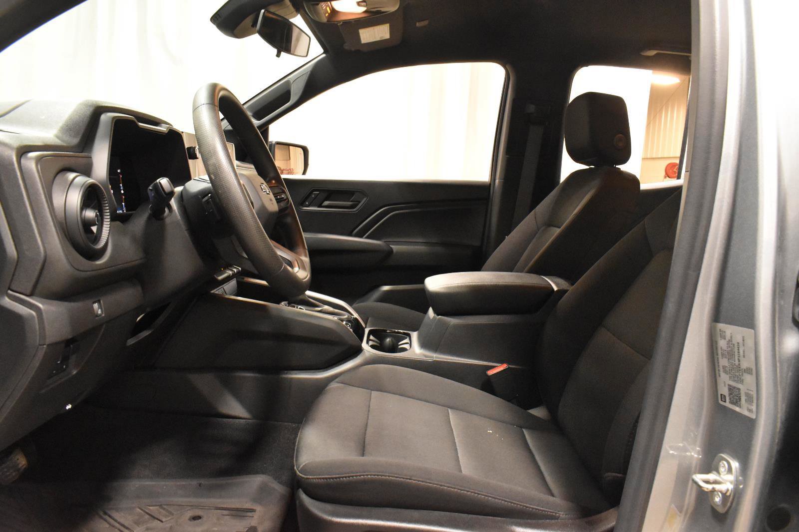 Used 2023 Chevrolet Colorado Trail Boss w/ LPO, Dark Essentials Package image 8