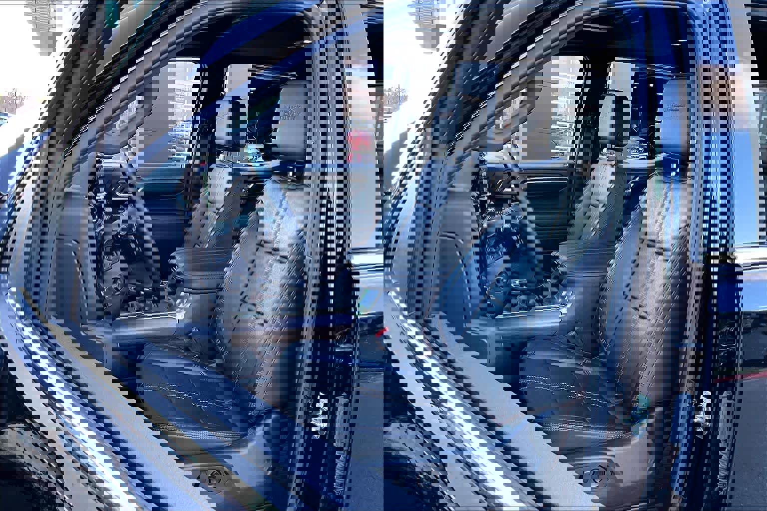 Used 2024 Chevrolet Silverado 1500 High Country w/ High Country Premium Package image 8