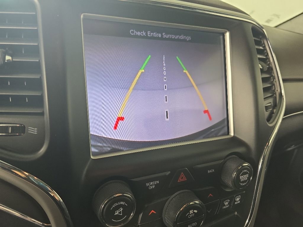 Used 2015 Jeep Grand Cherokee Overland AWD/4WD image 17