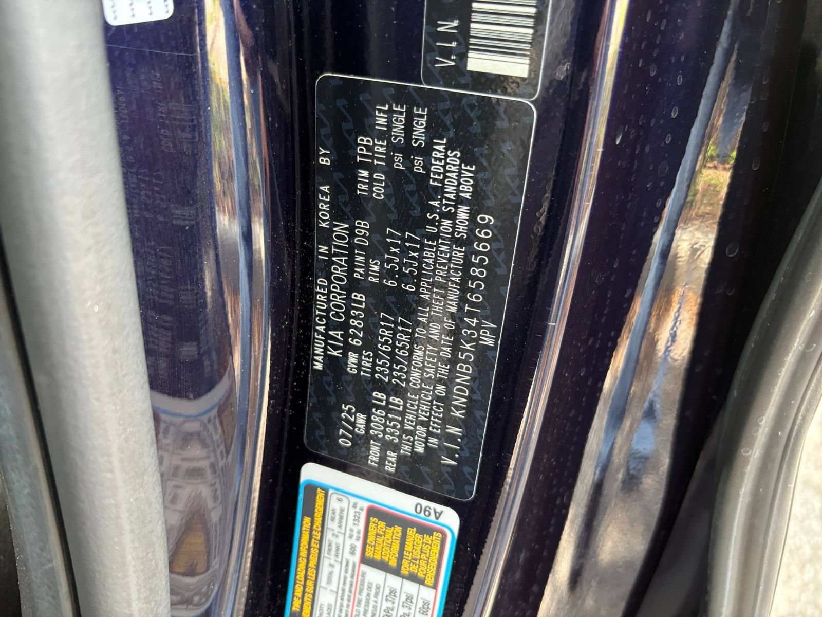 Used 2026 Kia Carnival FWD image 32