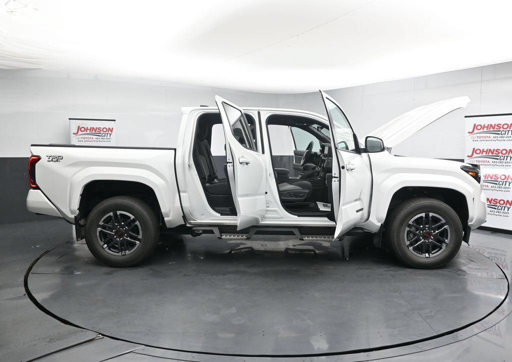 Used 2024 Toyota Tacoma TRD Sport w/ TRD Sport Upgrade Package AWD/4WD image 42