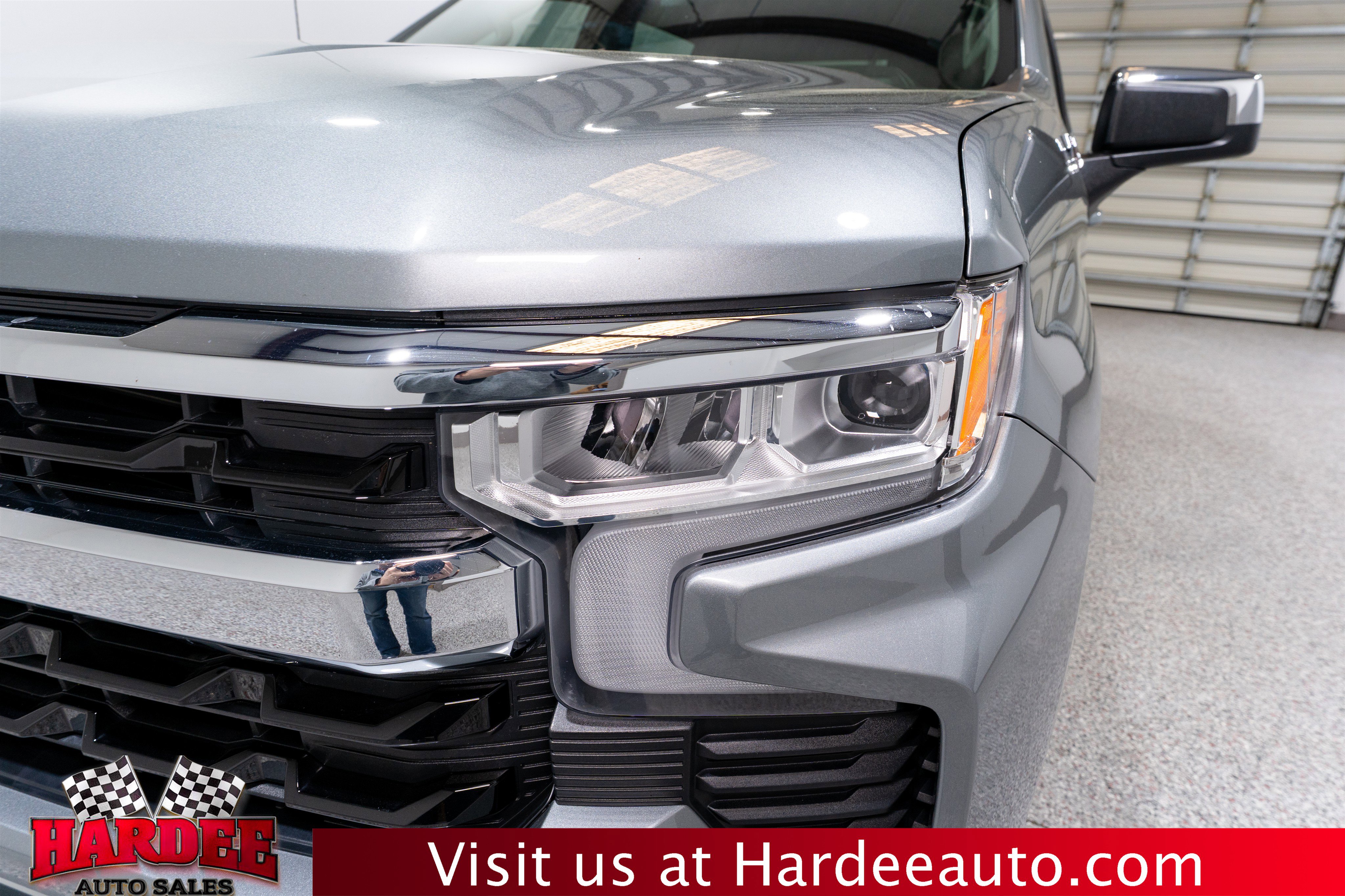 Used 2024 Chevrolet Silverado 1500 LT w/ Z71 Off-Road Package image 8