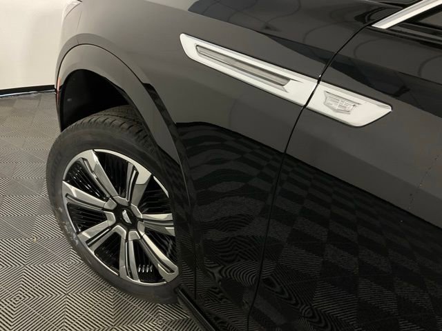 New 2025 Cadillac Escalade IQ Luxury 1 w/ Smart Trailering package image 40