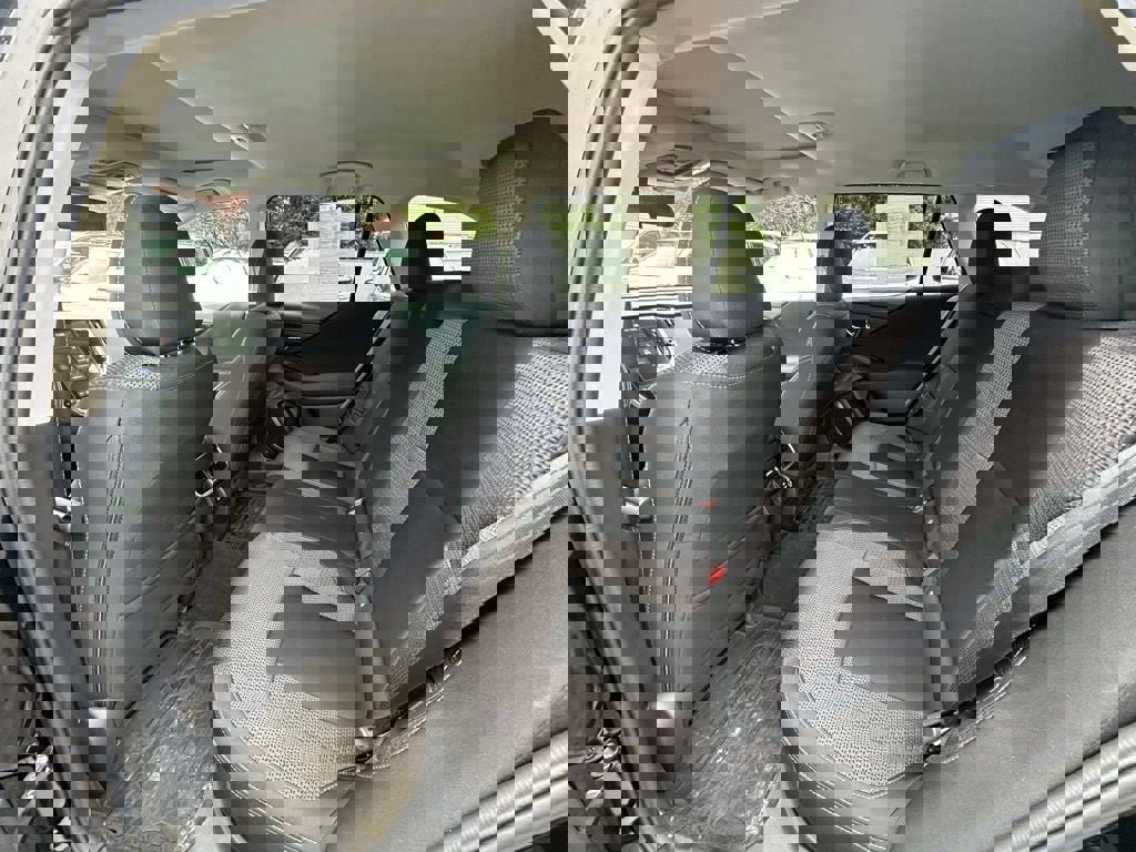 Used 2024 Subaru Outback Premium image 11