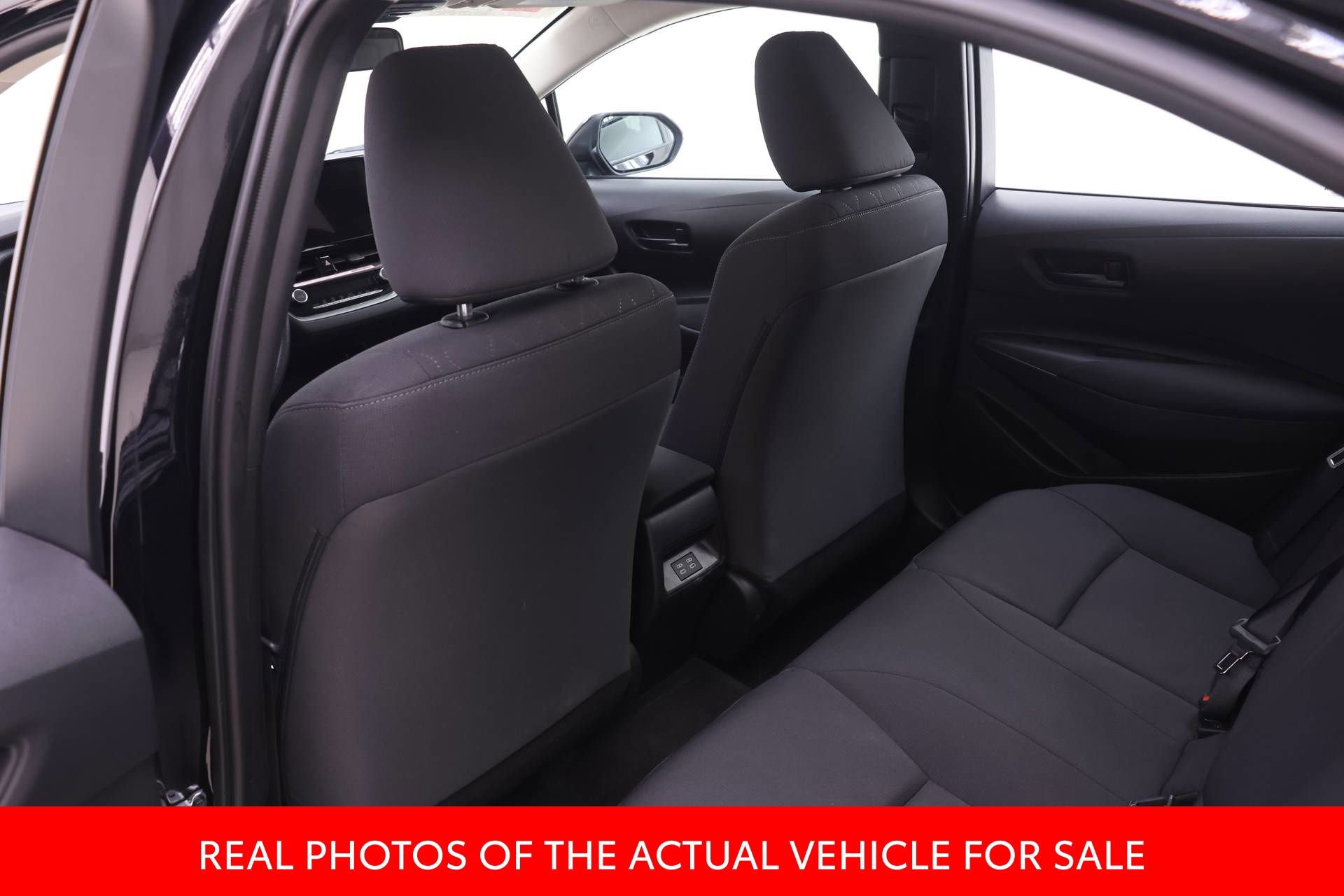 Certified 2024 Toyota Corolla LE image 11