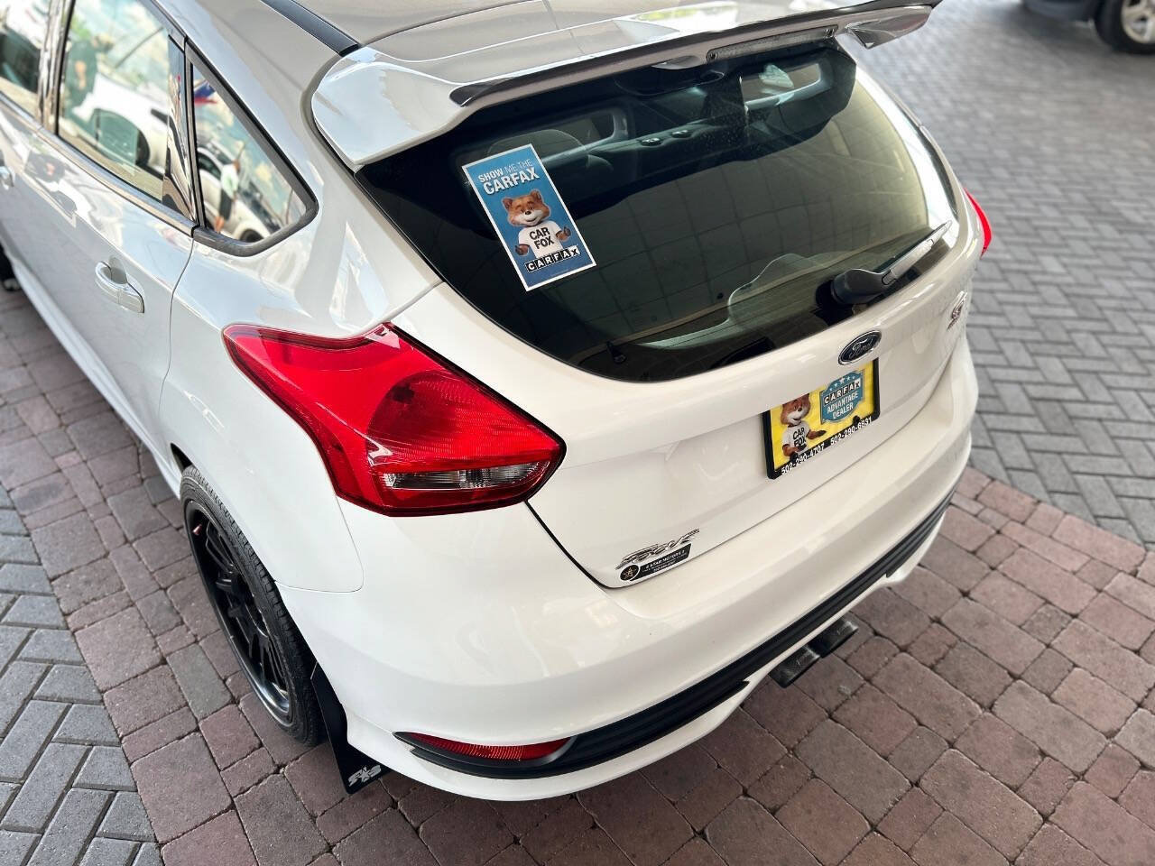 Used 2017 Ford Focus ST FWD image 20