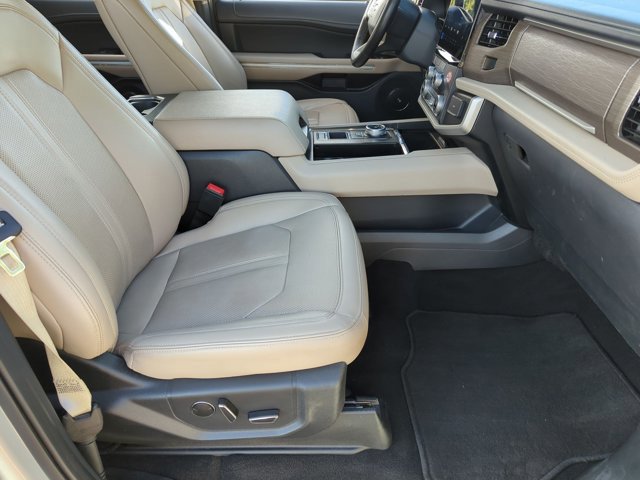 Used 2024 Ford Expedition Max Limited RWD image 21