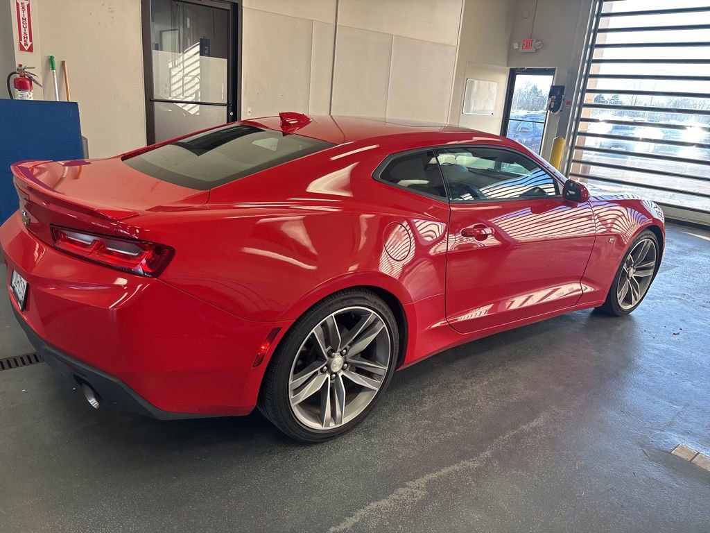 Used 2018 Chevrolet Camaro LT w/ RS Package image 4