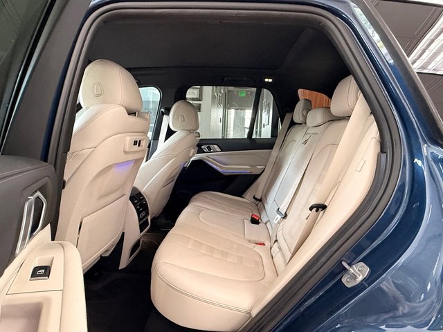 Used 2020 BMW X5 xDrive40i w/ Premium Package AWD/4WD image 6