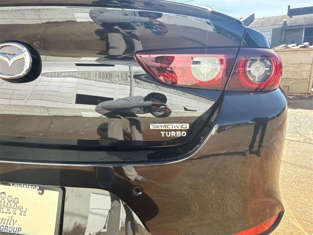 Certified 2025 MAZDA MAZDA3 2.5 Turbo Sedan w/Premium Plus image 8
