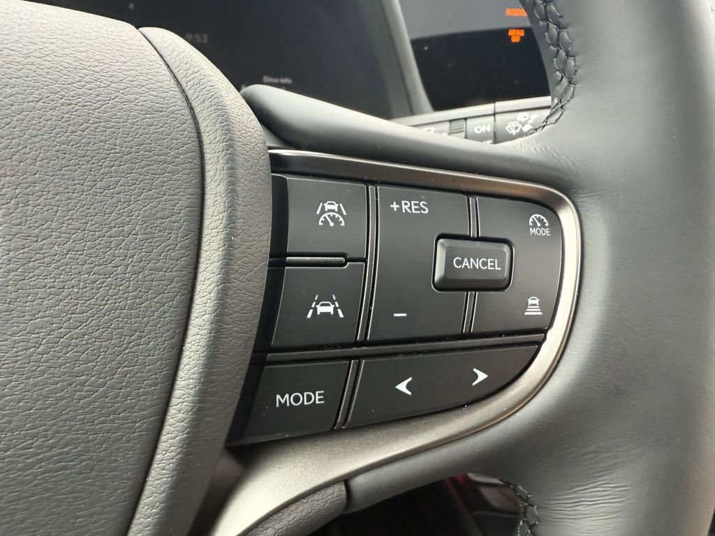 Used 2026 Lexus UX 300h AWD w/ Accessory Package (Z2) image 22