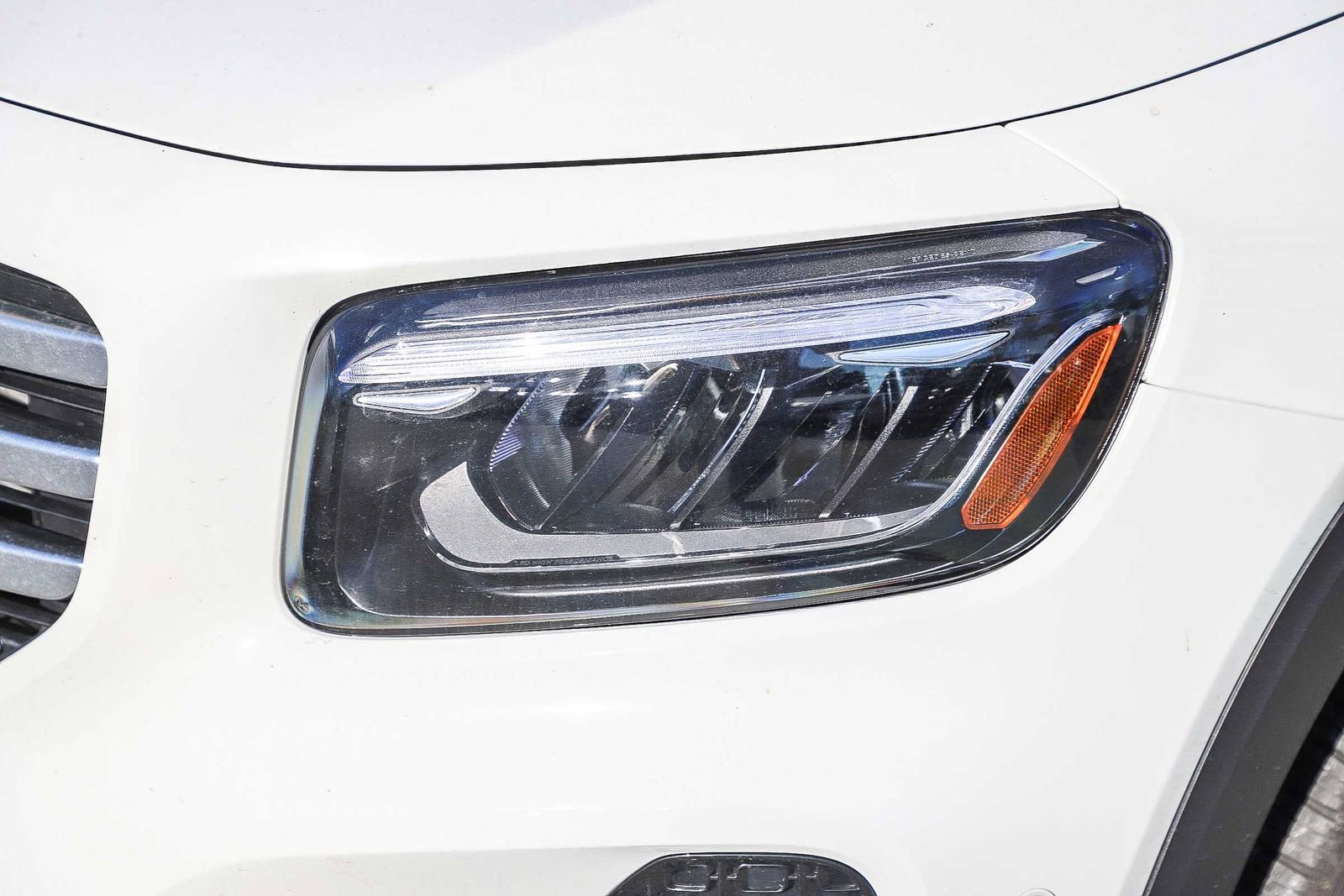 Certified 2025 Mercedes-Benz GLB 250 4MATIC image 5