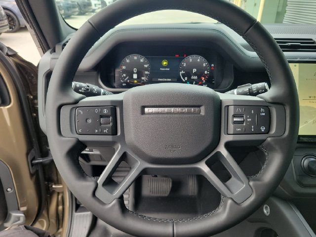New 2026 Land Rover Defender 110 X-Dynamic SE AWD/4WD image 20