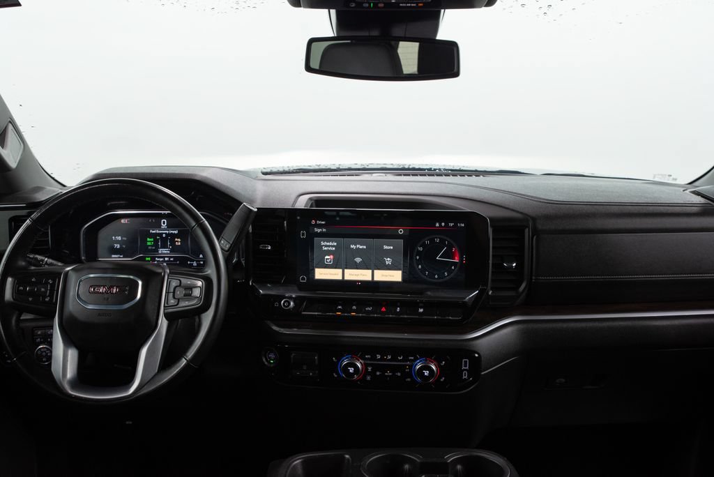 Used 2025 GMC Sierra 1500 SLT RWD image 18