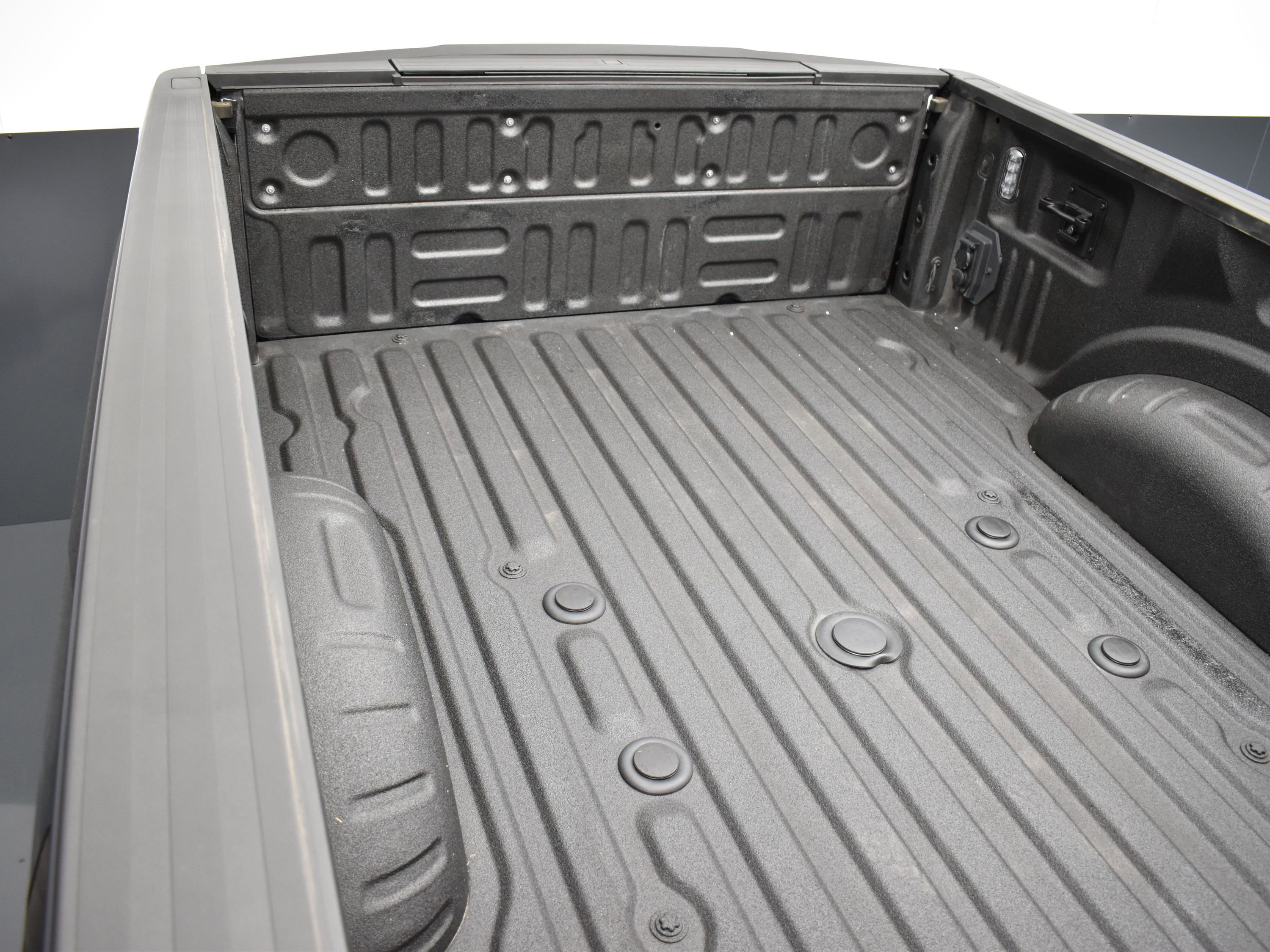 Used 2022 Ford F250 Lariat w/ Black Appearance Package image 46