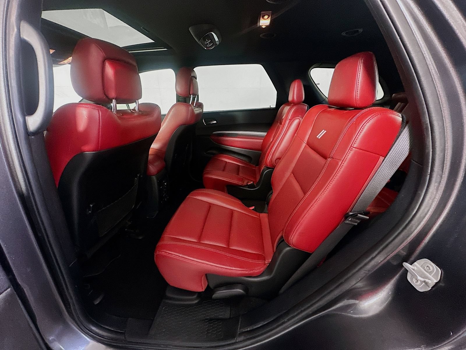 Used 2020 Dodge Durango R/T w/ Blacktop Package AWD/4WD image 24