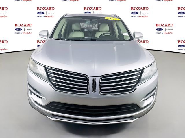 Used 2017 Lincoln MKC Premiere image 2