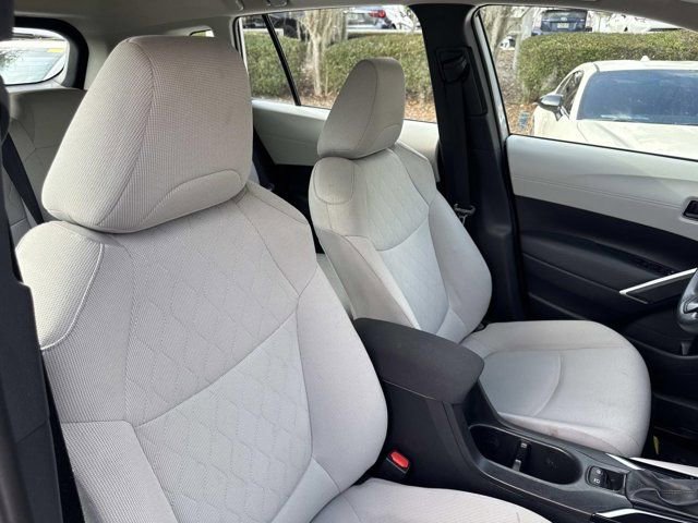 Certified 2024 Toyota Corolla Cross L image 16