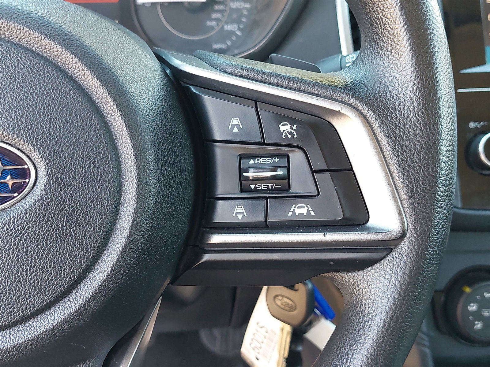 Used 2017 Subaru Impreza 2.0i Premium w/ BSD & Rcta/SRF/Eyesight image 17