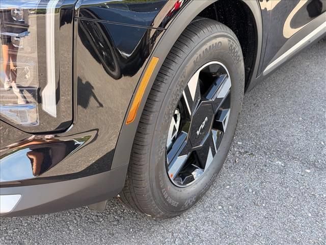 New 2026 Kia Sportage LX AWD/4WD image 4