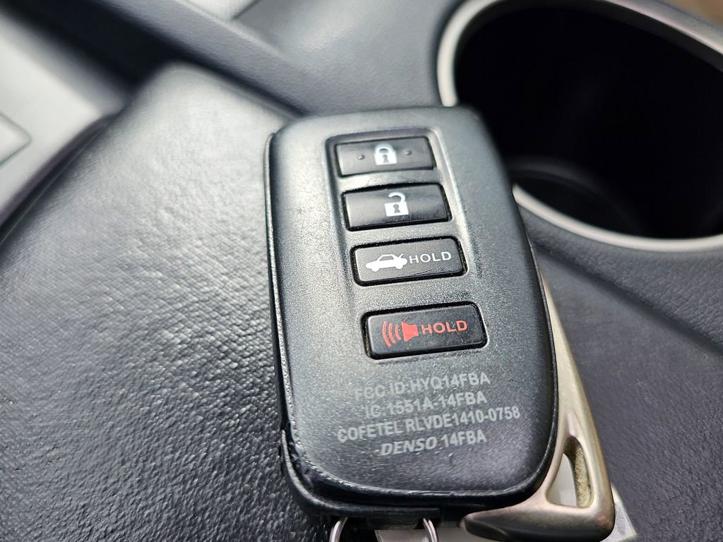 Used 2020 Lexus IS 300 image 31