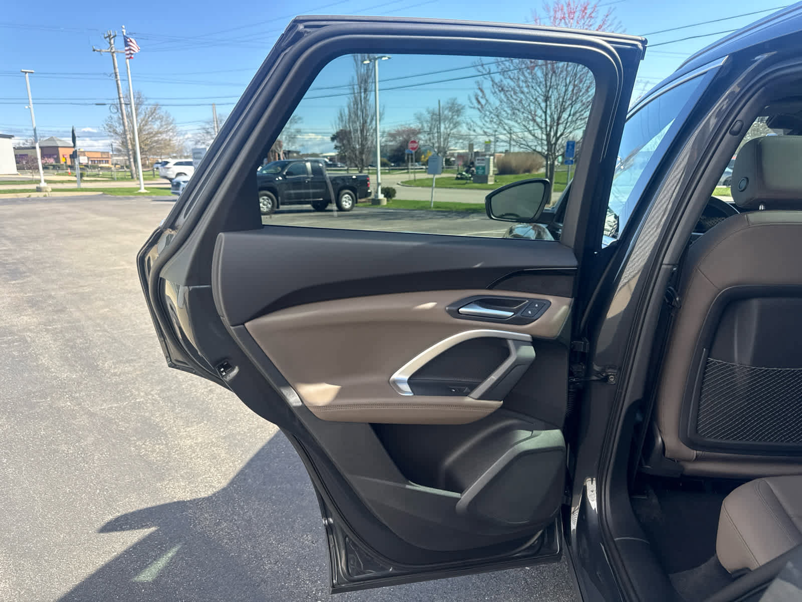 Certified 2025 Audi Q5 Premium w/ Convenience Package AWD/4WD image 17