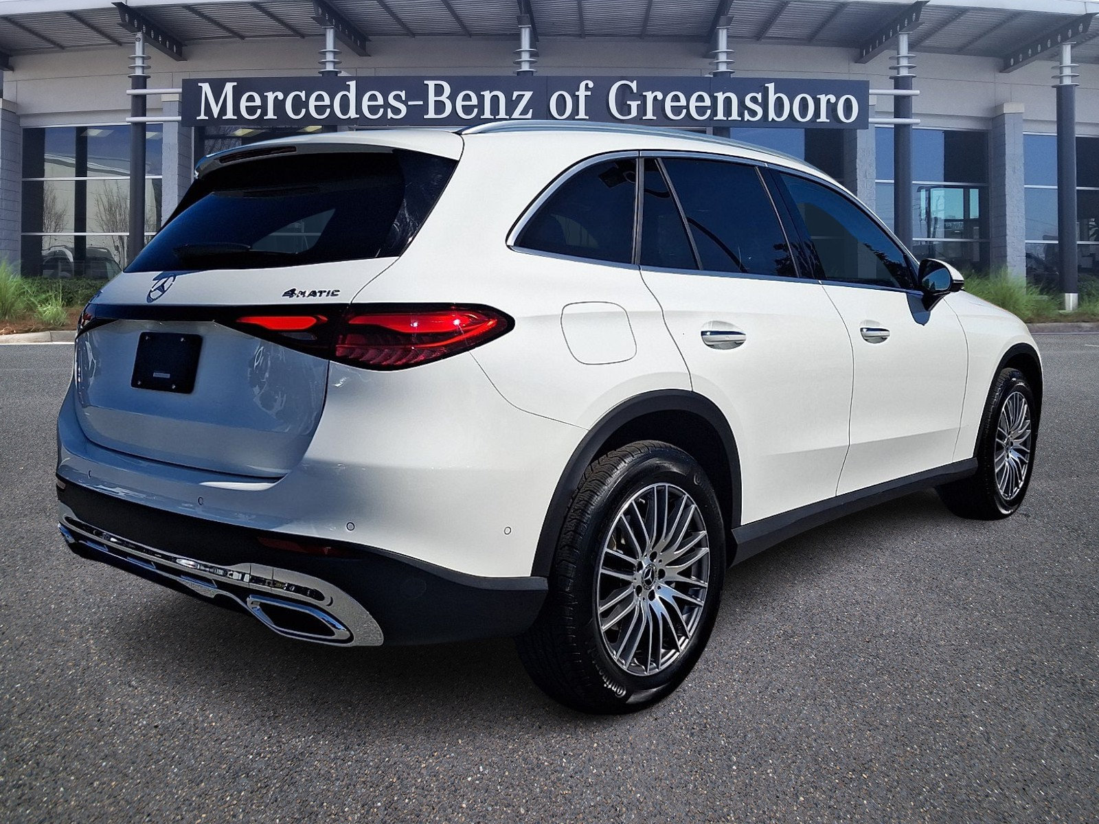 Certified 2026 Mercedes-Benz GLC 300 4MATIC image 6
