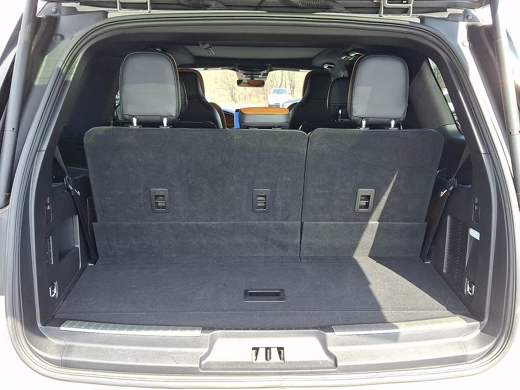 Used 2019 Lincoln Navigator Reserve image 30