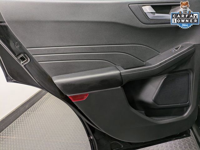 Used 2024 Ford Escape Platinum image 25